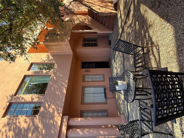 1506 W 13th ST 1, Austin, TX 78703