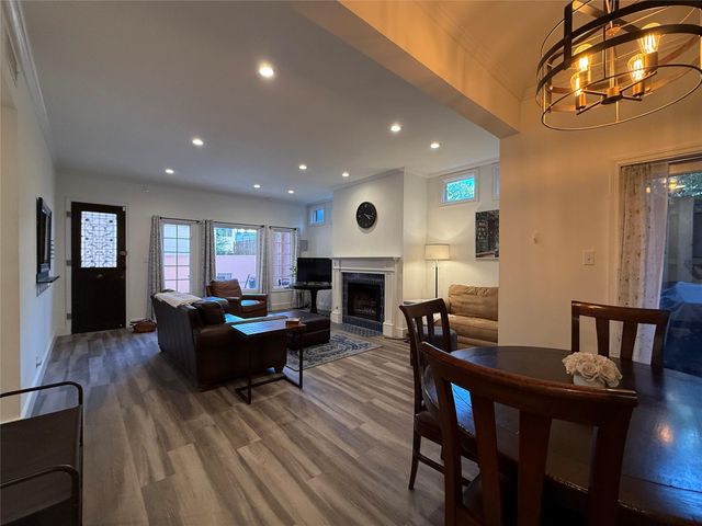 1506 W 13th ST 1, Austin, TX 78703