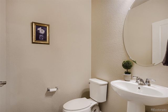 1909 S Poplar Court, Denver, CO 80224