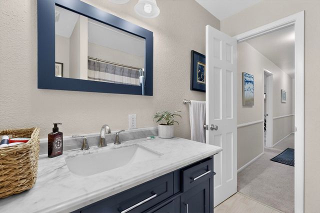 4805 Sunningdale Court NE, Albuquerque, NM 87110