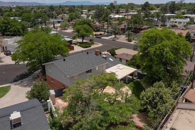 4805 Sunningdale Court NE, Albuquerque, NM 87110