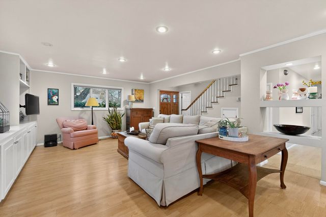 4805 Sunningdale Court NE, Albuquerque, NM 87110