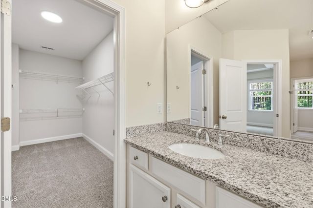 2201 Newleaf Drive, Apex, NC 27539