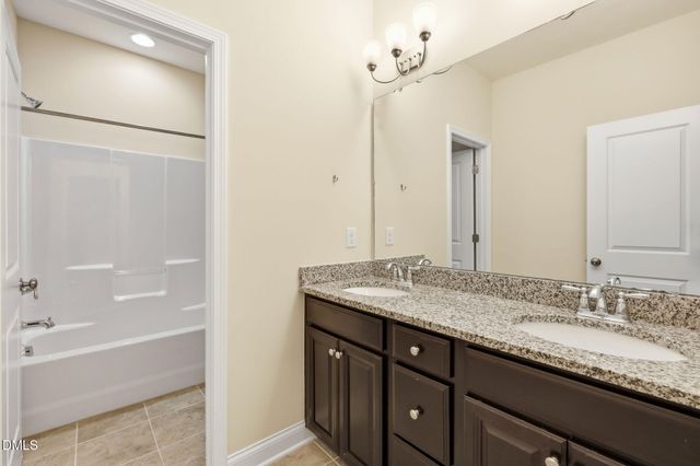 2201 Newleaf Drive, Apex, NC 27539