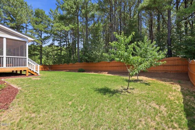 2201 Newleaf Drive, Apex, NC 27539