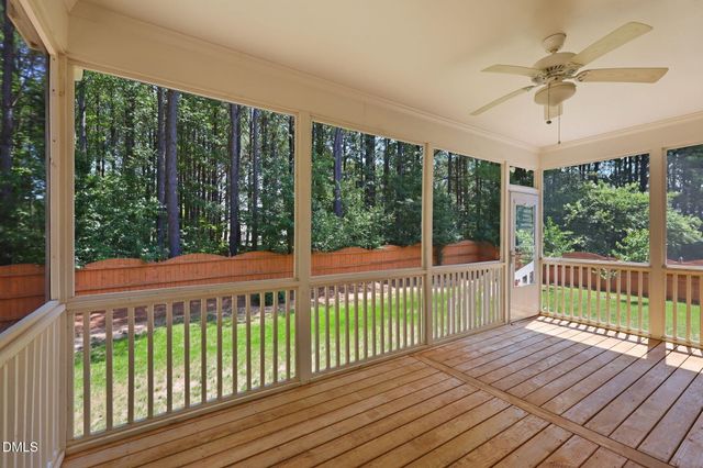 2201 Newleaf Drive, Apex, NC 27539