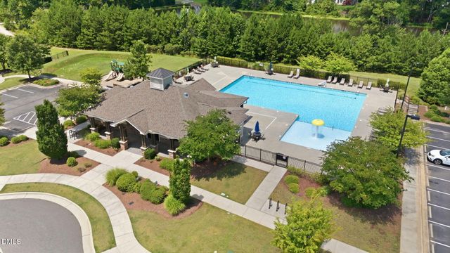 2201 Newleaf Drive, Apex, NC 27539