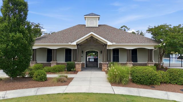 2201 Newleaf Drive, Apex, NC 27539