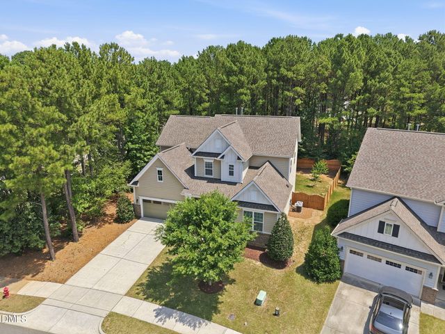 2201 Newleaf Drive, Apex, NC 27539