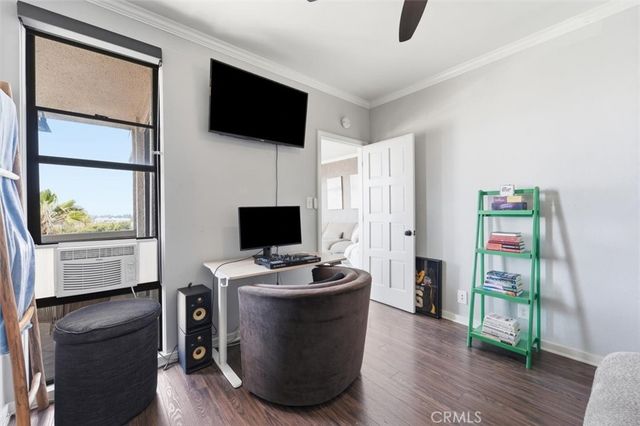 2525 E 19th 32, Signal Hill, CA 90755
