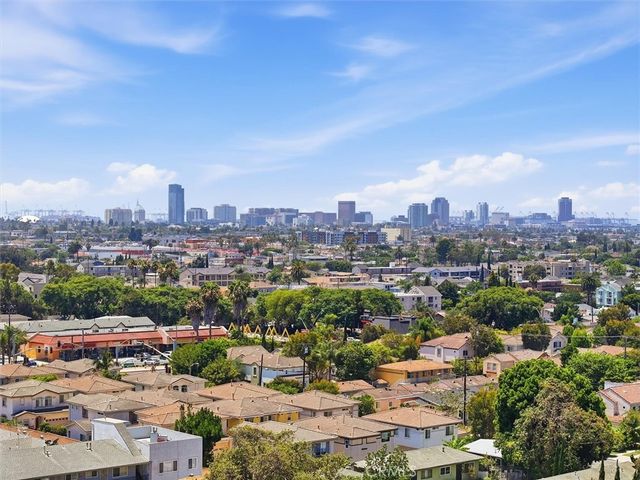 2525 E 19th 32, Signal Hill, CA 90755