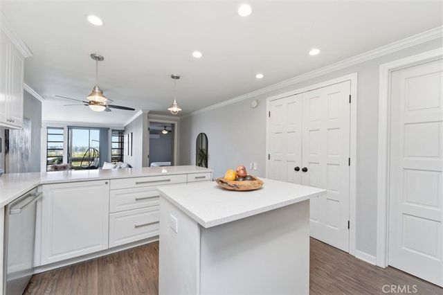 2525 E 19th 32, Signal Hill, CA 90755