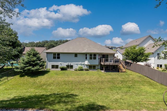 794 Glenmeadow Street, River Falls, WI 54022