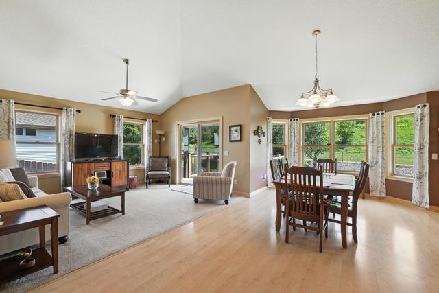 794 Glenmeadow Street, River Falls, WI 54022