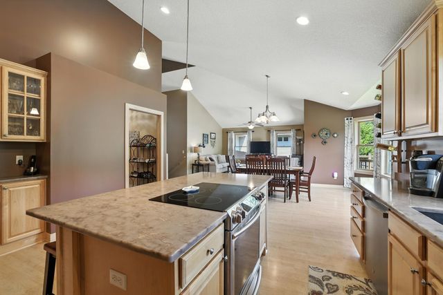 794 Glenmeadow Street, River Falls, WI 54022