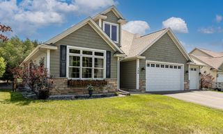 794 Glenmeadow Street, River Falls, WI 54022