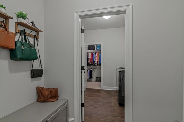 14401 Sterling Oaks Dr, Gonzales, LA 70737