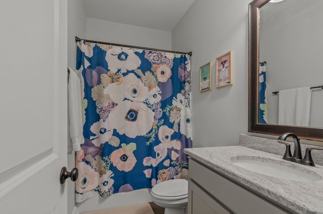 14401 Sterling Oaks Dr, Gonzales, LA 70737