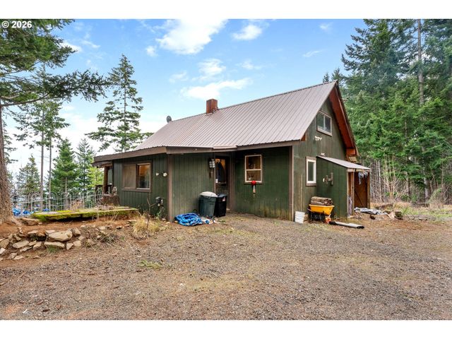 1202 SCOGGINS Rd, Underwood, WA 98651
