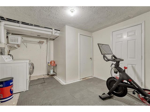 1811 S Quebec Way 1, Denver, CO 80231
