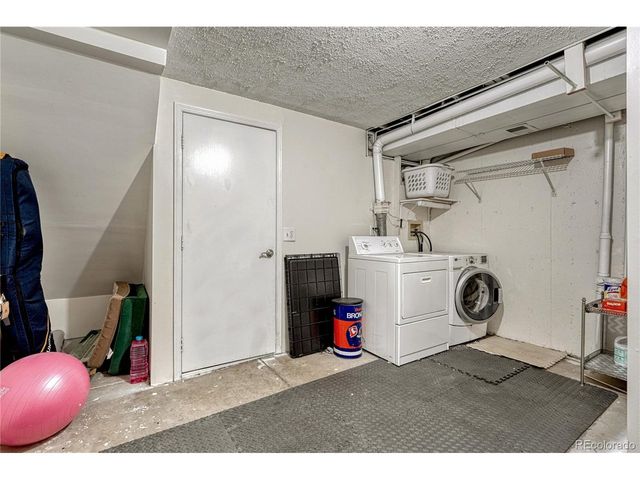 1811 S Quebec Way 1, Denver, CO 80231