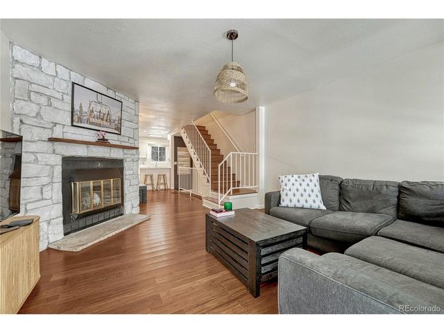 1811 S Quebec Way 1, Denver, CO 80231