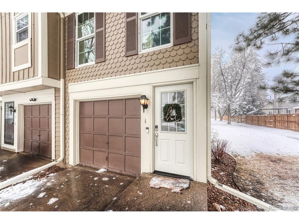 1811 S Quebec Way 1, Denver, CO 80231