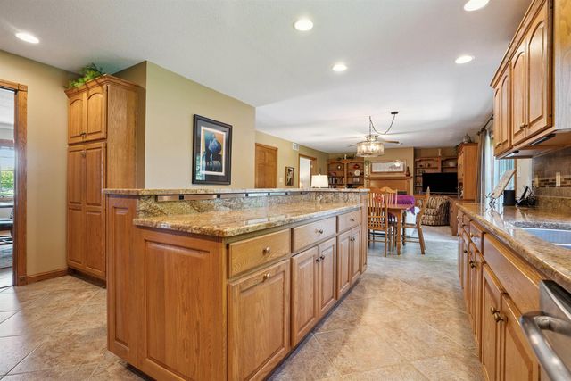 219 Cordoba, Cedar Falls, IA 50613