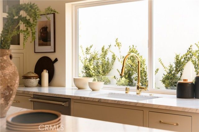 1452 Eastwind Circle, Westlake Village, CA 91361