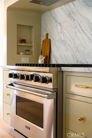 1452 Eastwind Circle, Westlake Village, CA 91361