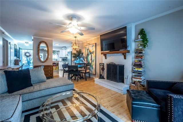 1135 Glendale Drive, Greensboro, NC 27406