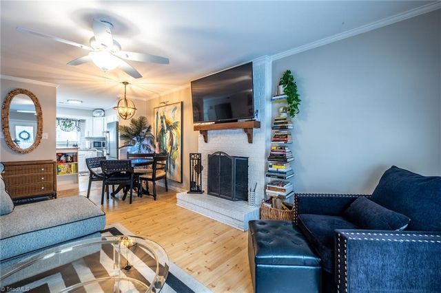 1135 Glendale Drive, Greensboro, NC 27406