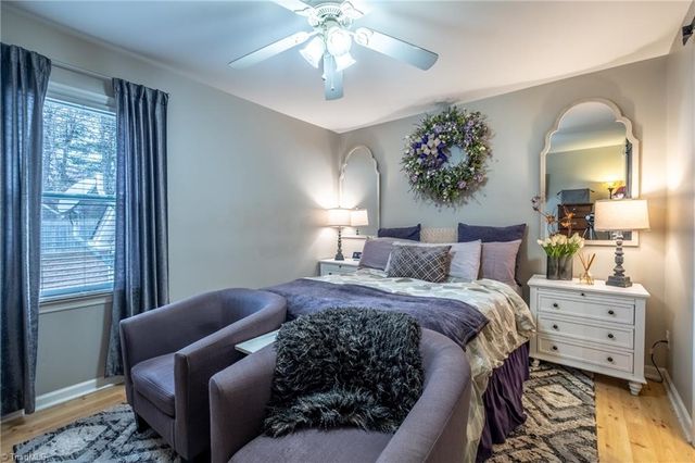 1135 Glendale Drive, Greensboro, NC 27406