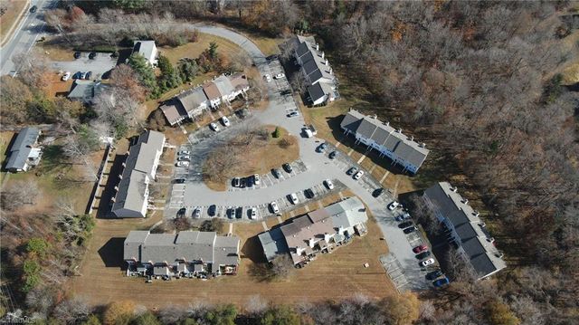 1135 Glendale Drive, Greensboro, NC 27406