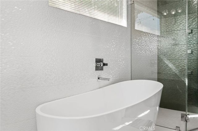 1055 E Racquet Club, Palm Springs, CA 92262