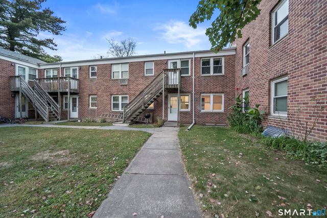 120 Blachley Road D, Stamford, CT 06902