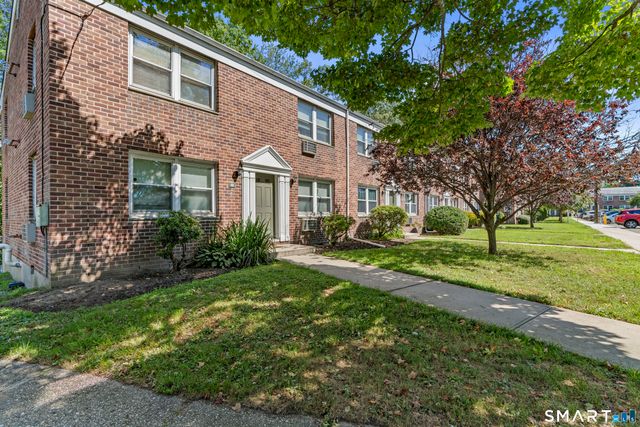 120 Blachley Road D, Stamford, CT 06902
