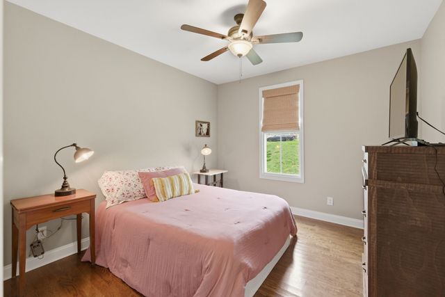 971 Nashs Nook, Columbia, TN 38401