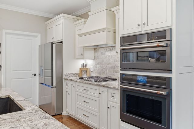 971 Nashs Nook, Columbia, TN 38401