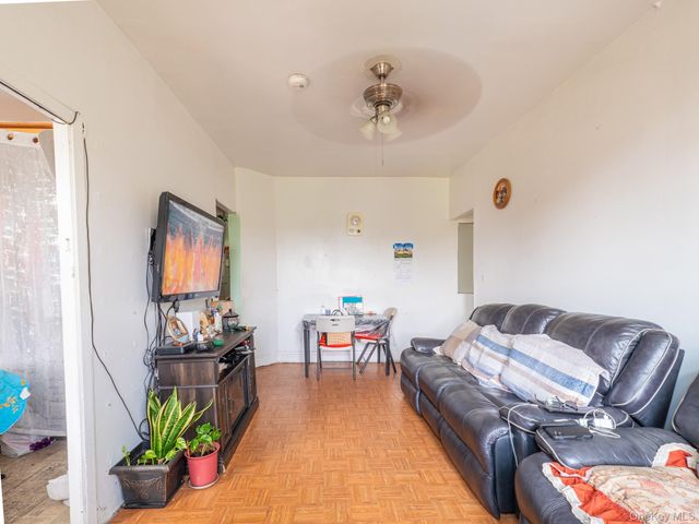 785 E 181 STREET 11, Bronx, NY 10460