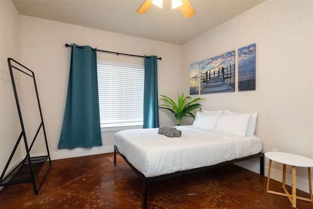 2803 Frazier Avenue, Fort Worth, TX 76110