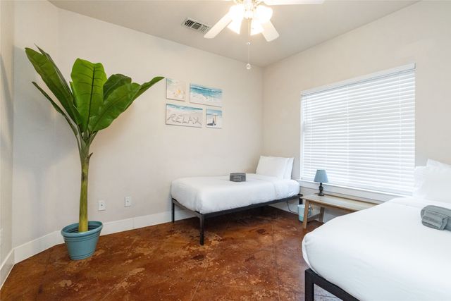 2803 Frazier Avenue, Fort Worth, TX 76110