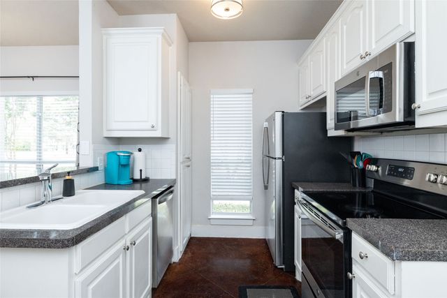 2803 Frazier Avenue, Fort Worth, TX 76110