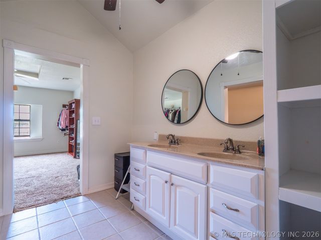 909 Fireside Estate, Mcalester, OK 74501