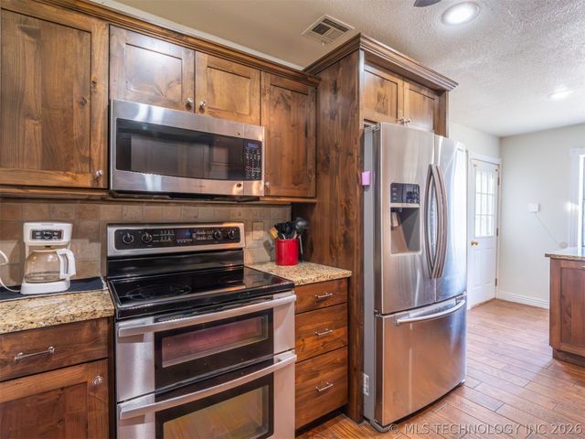 909 Fireside Estate, Mcalester, OK 74501