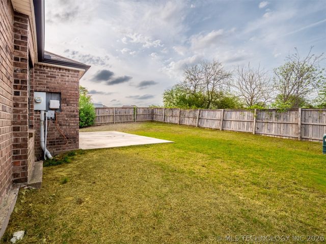 909 Fireside Estate, Mcalester, OK 74501