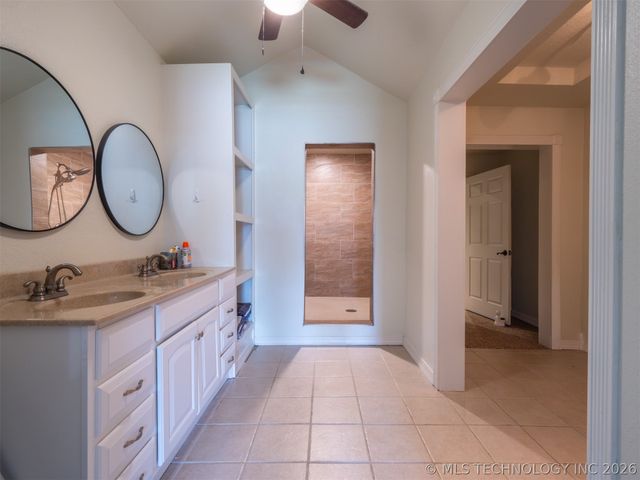 909 Fireside Estate, Mcalester, OK 74501