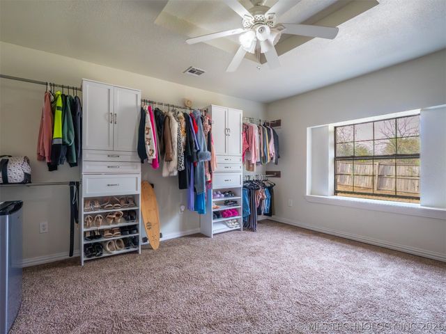909 Fireside Estate, Mcalester, OK 74501
