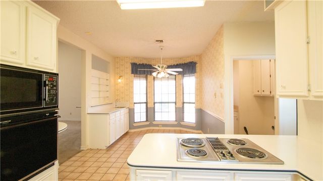 4634 Megal Dr, Corpus Christi, TX 78413