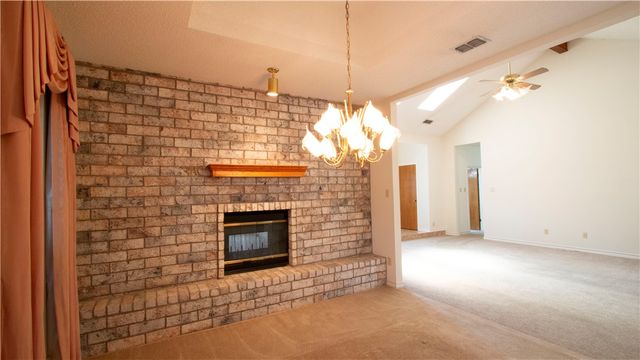 4634 Megal Dr, Corpus Christi, TX 78413